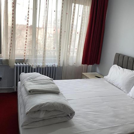 Oez Altinbasak Otel Ankara Exteriör bild