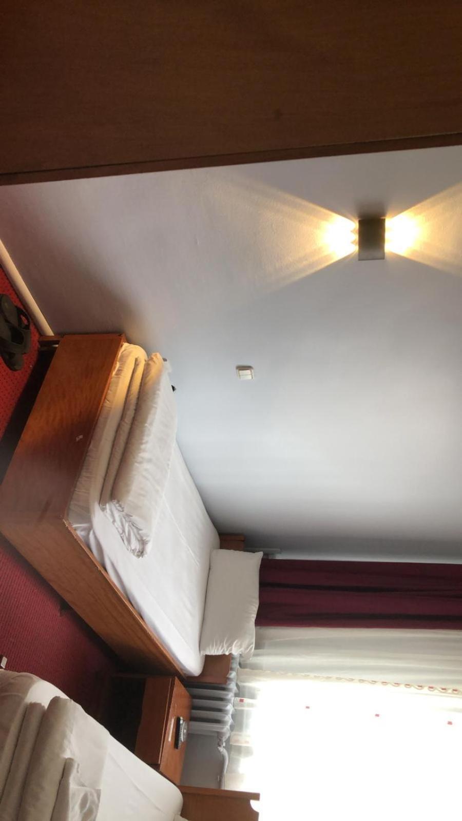 Oez Altinbasak Otel Ankara Exteriör bild