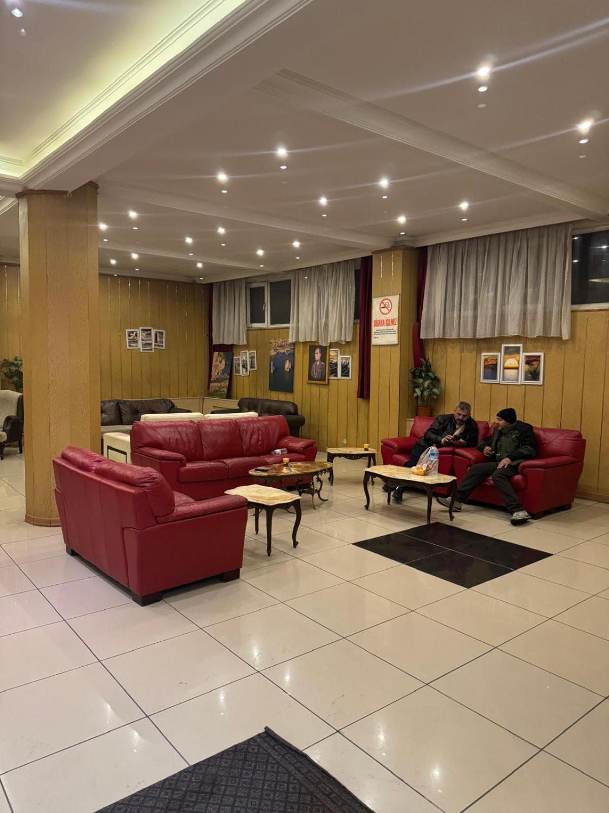 Oez Altinbasak Otel Ankara Exteriör bild