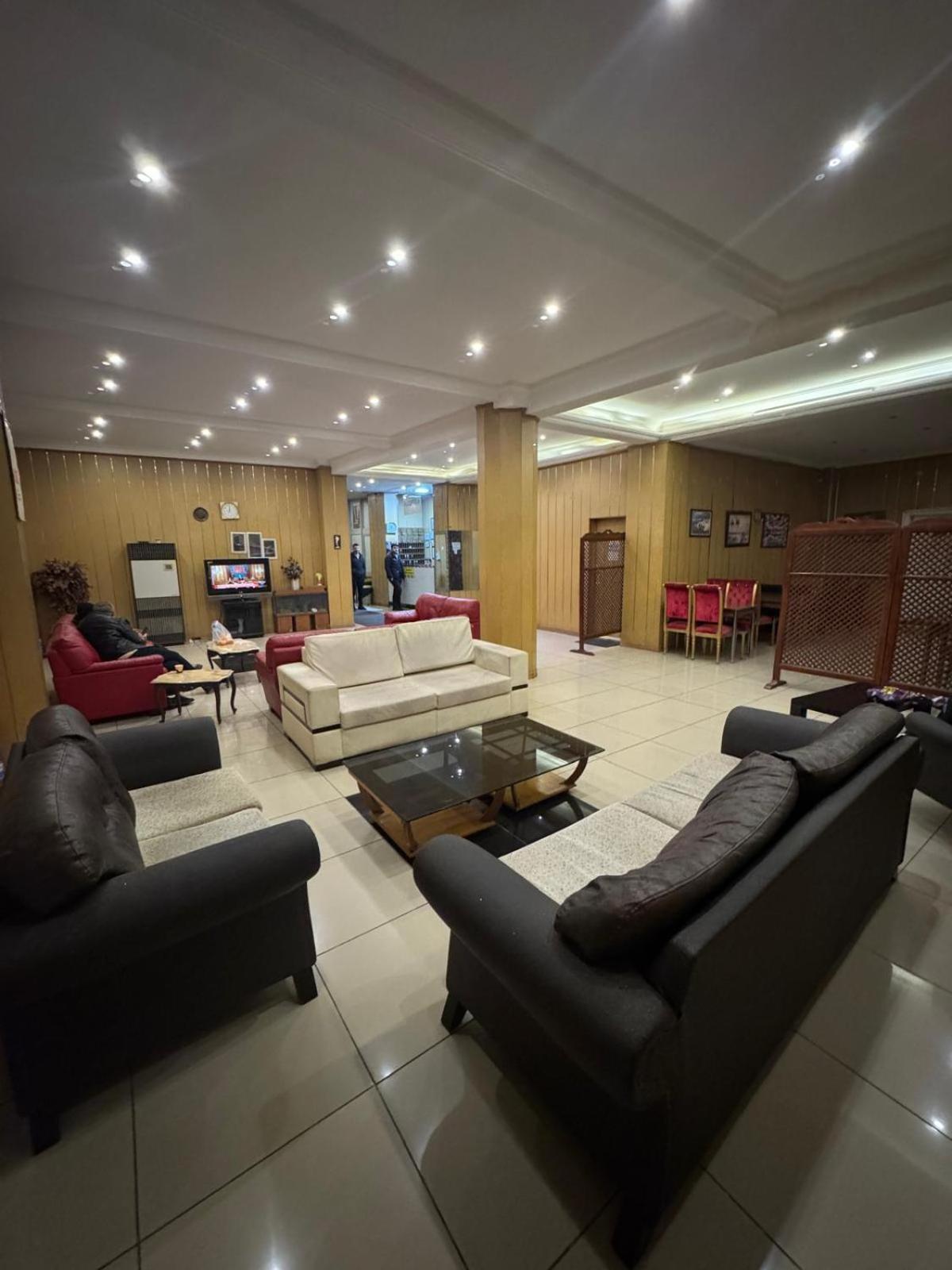 Oez Altinbasak Otel Ankara Exteriör bild